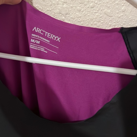 Men’s arcteryx zeta tank - Picture 3 of 3